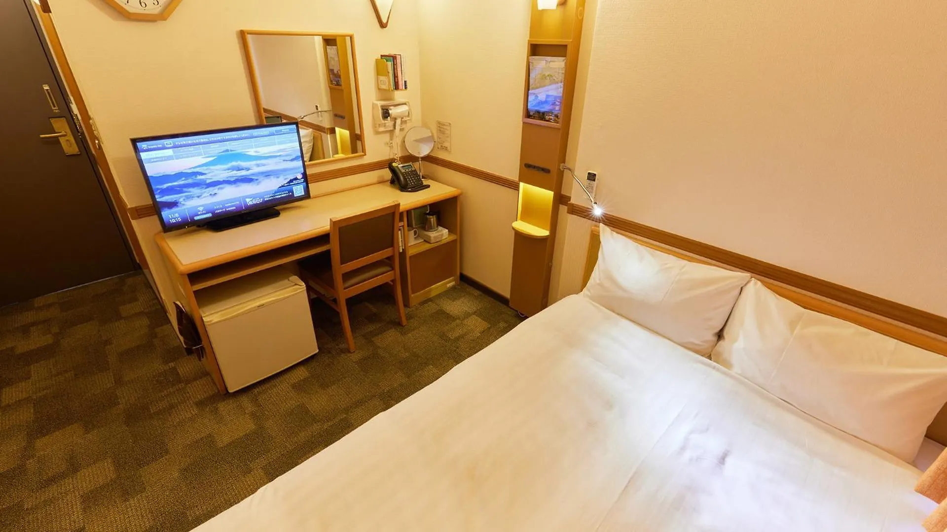 *** Hotel Toyoko Inn Kanda Akihabara Tokio Japón