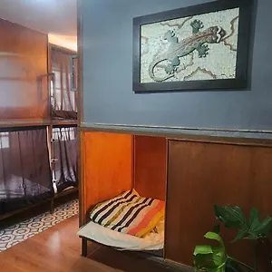 Portelli Zona G- Extranjeros Auberge de jeunesse Bogotá